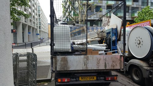 Choosing the right waste management service in Southgate